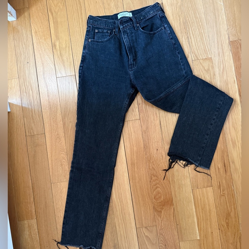 Abercrombie & Fitch Ankle Straight Ultra High Rise
